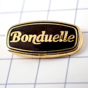 お買得ピンバッジボンデュエル金色文字 BONDUELLE FRANCE