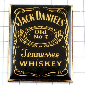 ピンバッジ・ジャックダニエル黒ラベル酒テネシーウイスキー/USAアメリカ米国 JACK-DANIELS TENNESSEE WHISKY WHISKEY USA