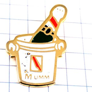 ピンバッジ・シャンパーニュ冷えた瓶マム酒シャンパン CHAMPAGNE-MUMM REIMS FRANCE