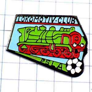 ピンバッジ・蒸気機関車クラブ鉄道とサッカー球