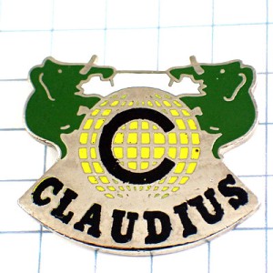 ピンバッジ・緑色のゾウ２頭アルファベットＣ CLAUDIUS