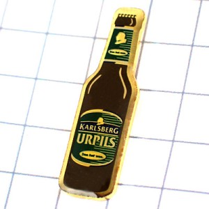 ピンバッジ・カールスバーグ酒ビール瓶 KARLSBERG URPILS GERMANY