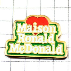 ピンバッジ・マクドナルド赤いハートひとつ RONALD MC-DONALD