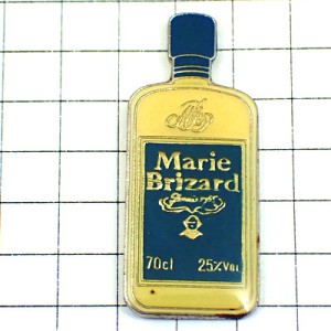 ピンバッジ・マリーブリザール酒瓶ボトル型 MARIE-BRIZARD FRANCE