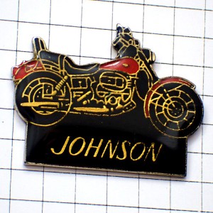 ピンバッジ・バイク二輪ジョンソン一台オートバイ JOHNSON