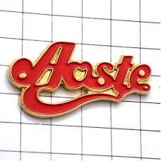 ピンバッジ・アオスト赤い文字 AOSTE-HAM ITALIA ITALY AOSTA