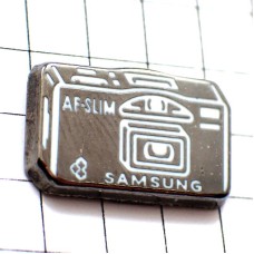 ピンバッジ・サムスン写真カメラ小型フィルム撮影 SAMSUMG CAMERA AF-SLIM