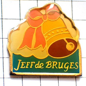 ピンバッジ・チョコレート会社ジェフドゥブルージュ鐘 JEFF-DE-BRUGES BELGIUM