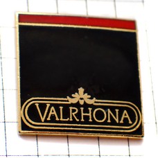 ピンバッジ・チョコレート店ヴァローナ黒 CHOCOLAT VALRHONA FRANCE