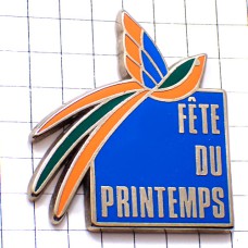 ピンバッジ・春のお祭りプランタン百貨店デパート鳥 LE-PRINTEMPS PARIS FRANCE