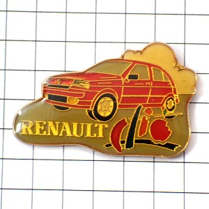 ピンバッジ・ルノー赤いクリオ車 RENAULT FRANCE