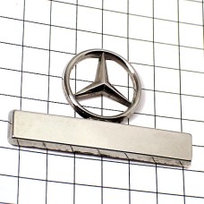 ピンバッジ・メルセデスベンツ車ロゴ銀色シルバーエンブレム MERCEDES-BENZ GERMANY