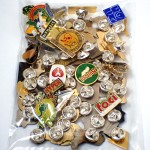 フランス ピンズ 雑貨 ヴィンテージ ピンバッジまとめて50個セット まとめ売り 大量 フレンチ ビンテージ 広告 ブイトーニ長靴オートバイ男の子など