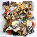 フランス ピンズ 雑貨 ヴィンテージ ピンバッジまとめて50個セット まとめ売り 大量 フレンチ ビンテージ 広告 ポーター受話器アベピエール神父ライオン紋章自転車虫など