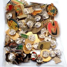 フランス ピンズ 雑貨 ヴィンテージ ピンバッジまとめて50個セット まとめ売り 大量 フレンチ ビンテージ 広告 ヘルメットF1スキー学校子ども宇宙飛行士魚など