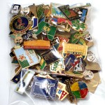 フランス ピンズ 雑貨 ヴィンテージ ピンバッジまとめて50個セット まとめ売り 大量 フレンチ ビンテージ 広告 パン屋さんお城ワイン酒ビール料理人シェフなど