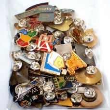 フランス ピンズ 雑貨 ヴィンテージ ピンバッジまとめて50個セット まとめ売り 大量 フレンチ ビンテージ 広告 ジュエリー白い枕ハート神父さんラグビー献血など