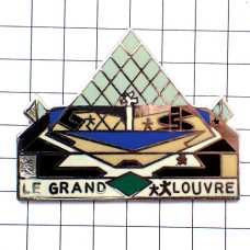 ピンバッジ・ルーブル美術館ピラミッド入り口パリ観光 GRAND-LOUVRE LOUVRE PYRAMIDE PARIS FRANCE