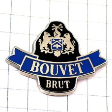 ピンバッジ・ブヴェ酒スパークリングワイン紋章 BOUVET SAUMUR LOIRE FRANCE