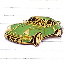 ピンバッジ・ポルシェ９１１車グリーン緑 PORSCHE GERMANY