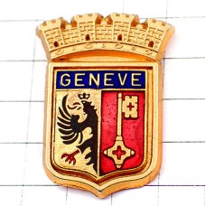 ピンバッジ・鷲イーグル黄色いカギ鍵ジュネーブ紋章スイス鳥 GENEVE SWISS