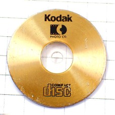 ピンバッジ・コダック写真フィルム金色CD KODAK