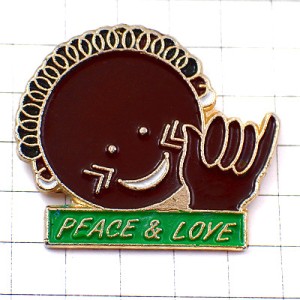 ピンバッジ・平和と愛ピース＆ラブ男の子ハワイの手PEACE PEACE&LOVE AFRICA