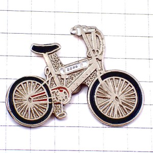 ピンバッジ・銀色の自転車サイクリング