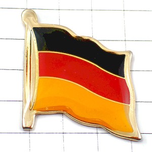 ピンバッジ・ドイツ国旗はためく GERMANY FLAG