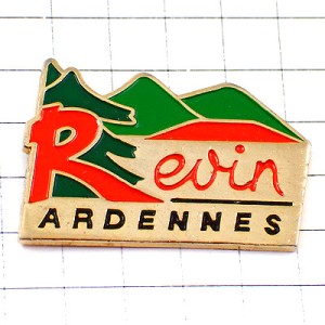 ピンバッジ・Ｒ山の風景モミの木アルデンヌ REVIN ARDENNES FRANCE