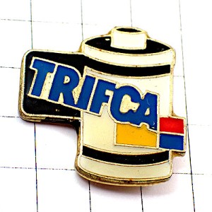 ピンバッジ・写真フィルム一本映像 TRIFCA