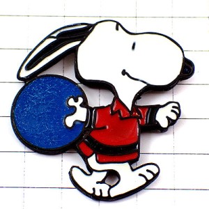 ピンバッジ・ボウリングするスヌーピー青い球 SNOOPY UFS