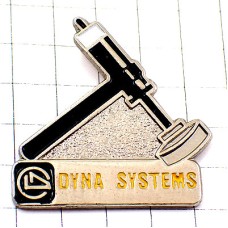 ピンバッジ・イギリスの工具ツール道具 DYNA-SYSTEMS ENGLAND