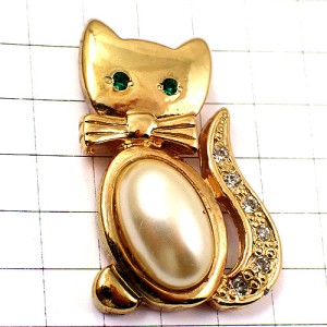 ピンバッジ・金色のネコ猫ラインストーン緑ゴールド