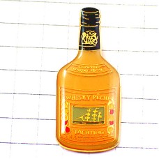 ピンバッジ・ウイスキー酒瓶ヨット帆船ボート WHISKY PECHE YACHING