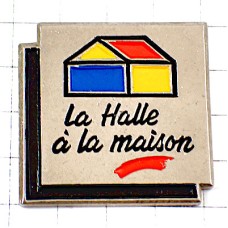 ピンバッジ・赤い屋根の家 LA-HALLE-A-LA-MAISON FRANCE