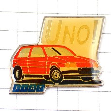 ピンバッジ・フィアット車ウノ赤 FIAT-UNO FIAT ITALIA ITALY