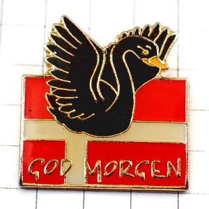 ピンバッジ・国旗デンマーク黒鳥おはよう DENMARK FLAG GOD-MORGEN