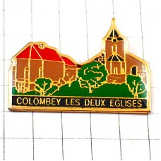 ピンバッジ・ドゴール将軍の家のある村コロンベ教会 COLOMBEY FRANCE