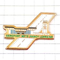 ピンバッジ・滑走路と管制塔メス＝ナンシー＝ロレーヌ空港