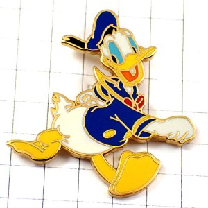 ピンバッジ・ドナルドダック水兵服ディズニー DONALD