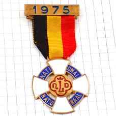 ブローチ・白い十字ベルギー国旗色のリボン BELGIUM FLAG CROIX NATIONAL-1975