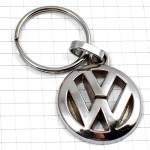 キーホルダー・フォルクスワーゲンVWエンブレム銀色ロゴ車シルバー VW VOLKSWAGEN GERMANY