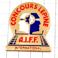 ピンバッジ・レピン発明コンクール横顔と歯車 CONCOURS LEPINE AIFF PARIS FRANCE