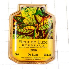 ピンバッジ・ボルドー産ワインのラベル葡萄酒 BORDEAUX FLEUR-DE-LUZE FRANCE