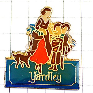 ピンバッジ・お母さんと子供達と犬ヤードレーオブロンドン香水パルファン YARDLEY YARDLEY-OF-LONDON