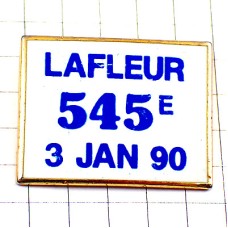 ピンバッジ・１９９０年の１月３日 LAFLEUR-545