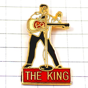 ピンバッジ・王様エルビスプレスリー歌手アコースティックギター音楽楽器 ELVIS-PRESLEY THE-KING GUITAR