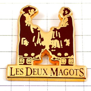 ピンバッジ・パリのカフェ「ドゥマゴ」店 LES-DEUX-MAGOTS #BRAUN