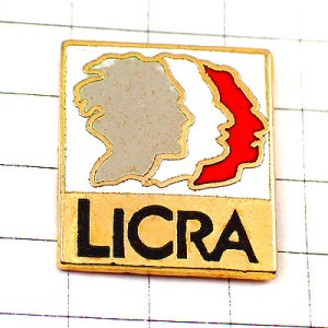 ピンバッジ・横顔３つ LICRA